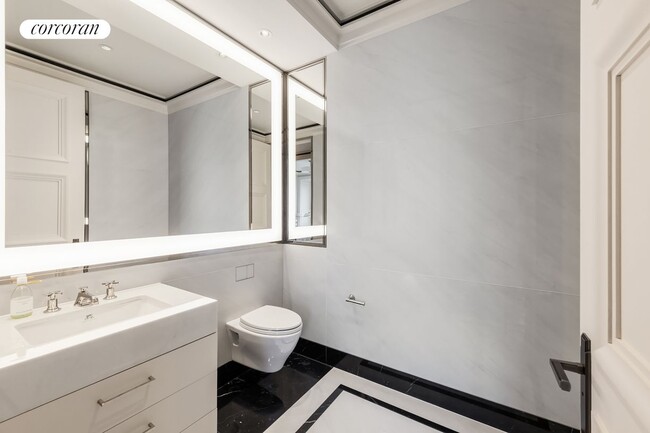 Building Photo - 220 Central Park S