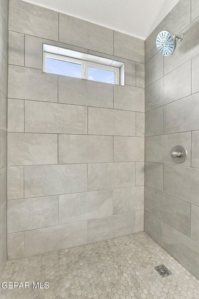 Building Photo - 6728 Dakota Ridge Dr