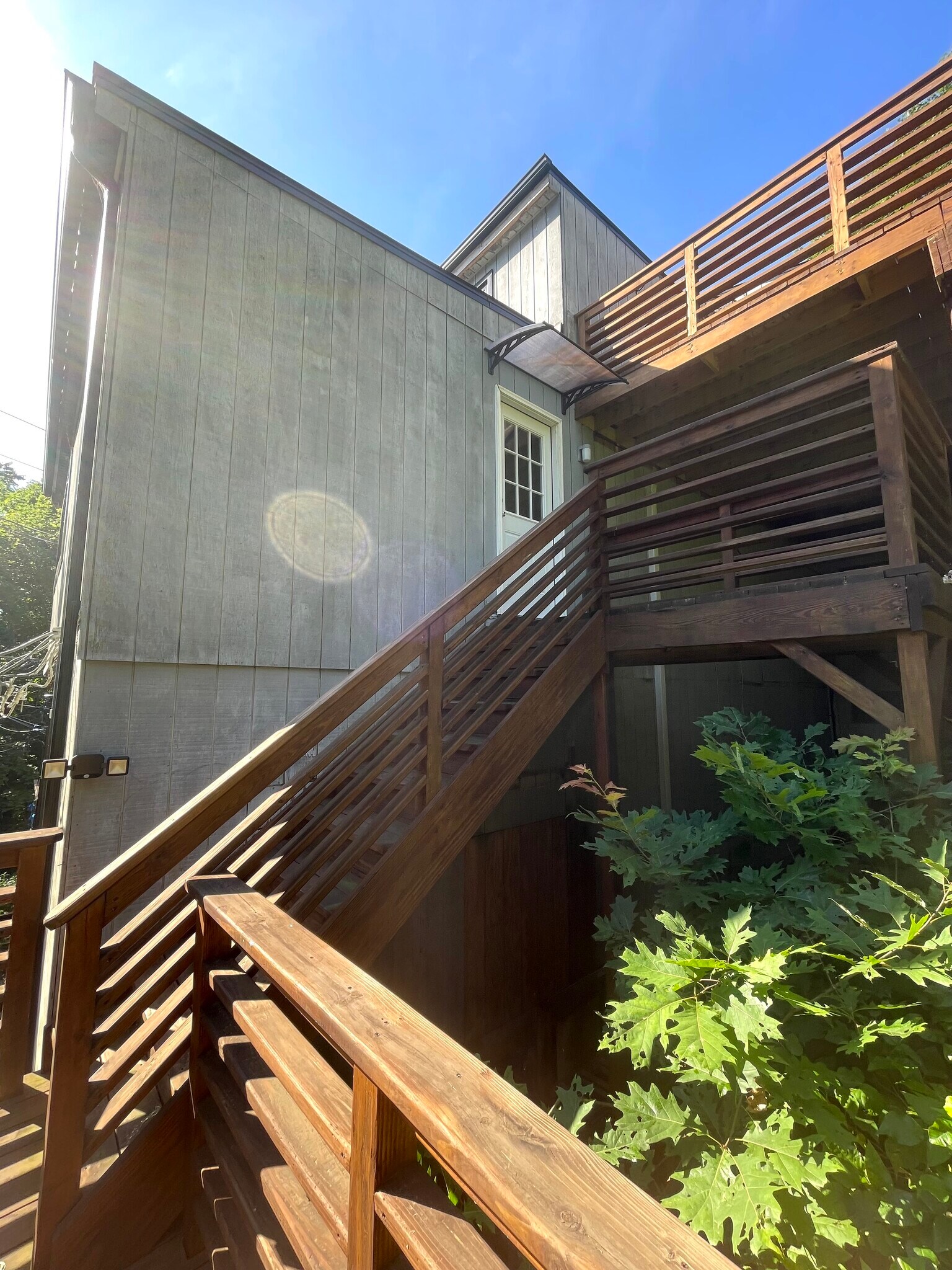 Building Photo - 21 Hemlock Hl