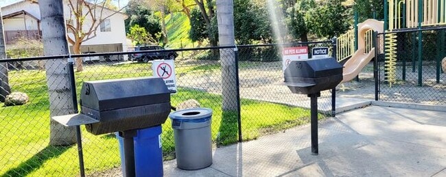 Building Photo - Charming 2BR Retreat with Private Patio, Scenic Views & Resort-Style Amenities