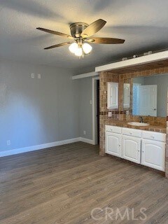 Building Photo - 1010 Douglas St