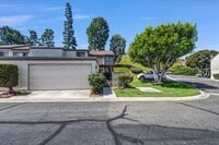 Building Photo - 5598 E Vista Del Rio