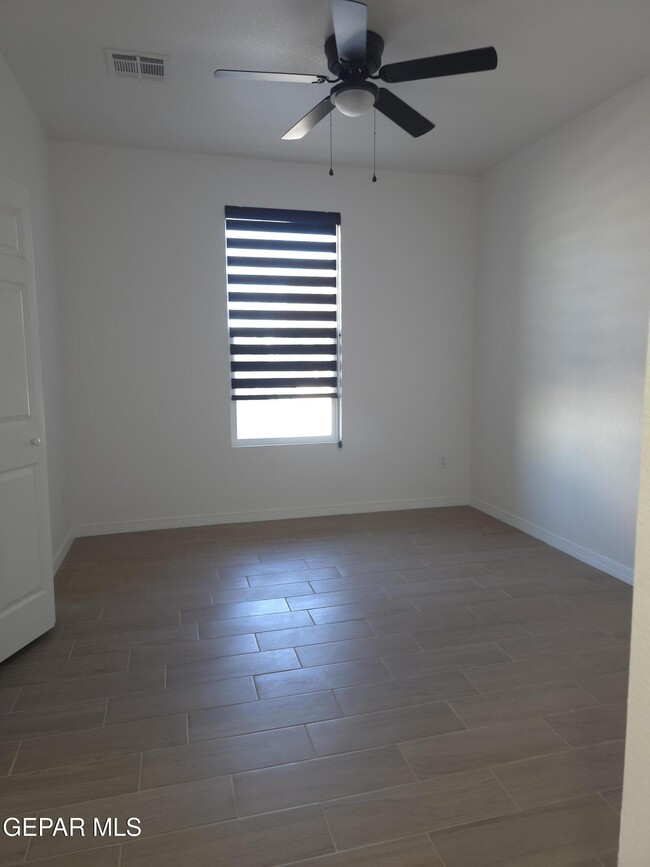 Building Photo - 12742 Acevedo Dr