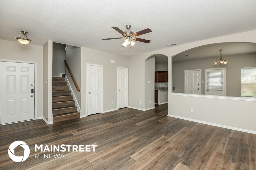 Building Photo - 105 Callender Dr