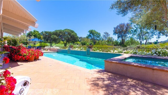 Building Photo - 30421 Mirador Ct