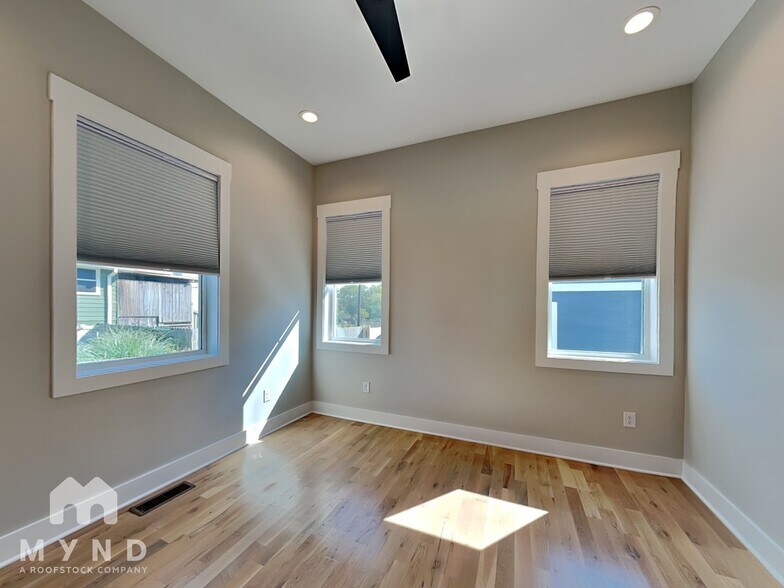 Building Photo - 131 Fain St