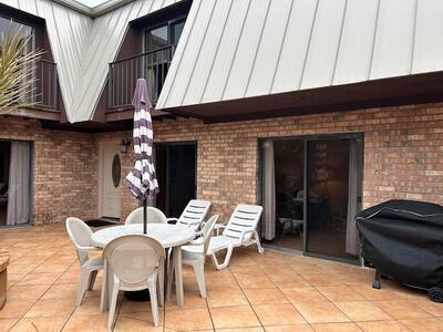 Building Photo - 1420 Ocean Way