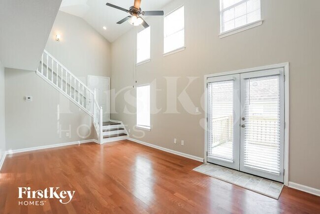 Building Photo - 1529 Edgemoor Ln