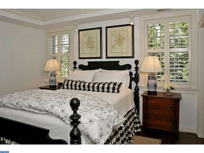 Building Photo - 701 S 7th St