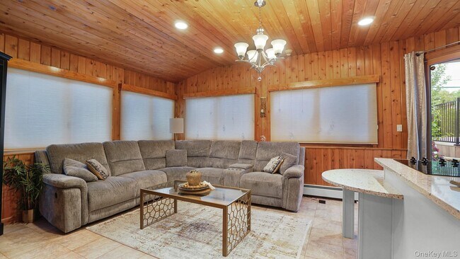 Building Photo - 5 Crabapple Ln