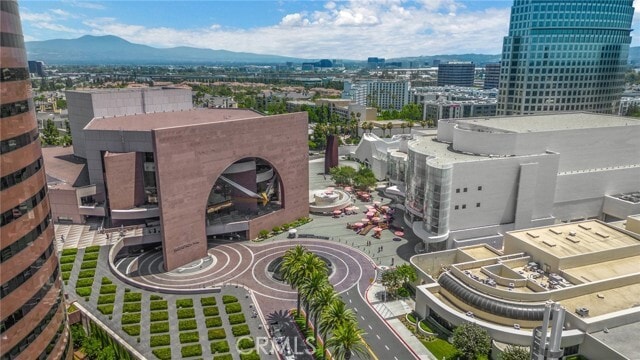 Building Photo - 3660 S Bear St