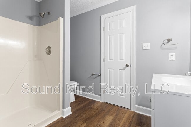 Building Photo - 4124 Carybrook Rd