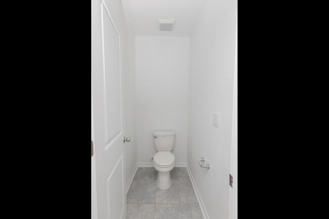 Building Photo - 1482 Austin St