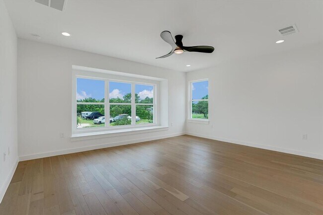 Building Photo - 1608 Saracen Rd