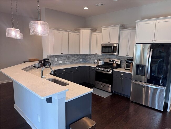 Building Photo - 730 Hedgefield Way