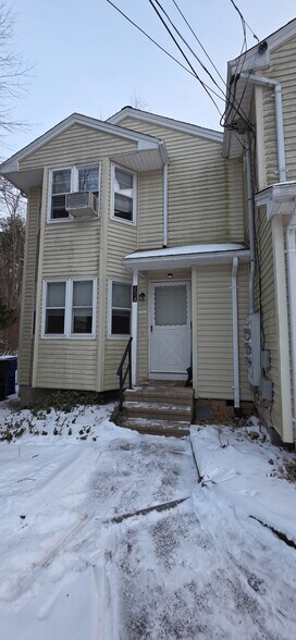 Building Photo - 23 Mill St