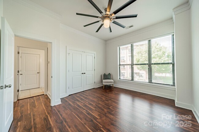 Building Photo - 3254 Noda Blvd