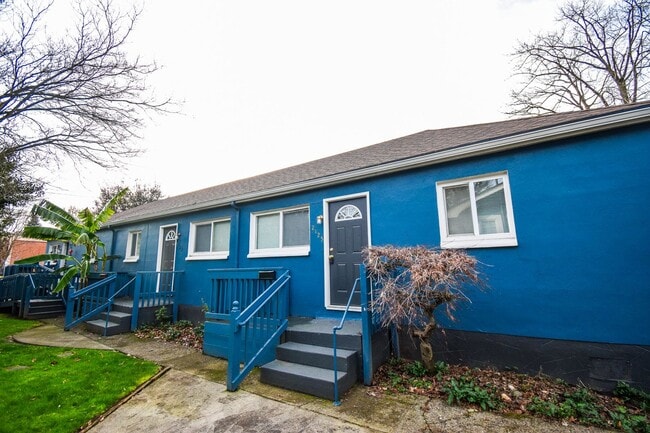 Building Photo - KIL-2121-2125