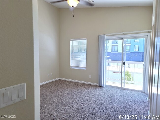 Building Photo - 2327 Koho Dr