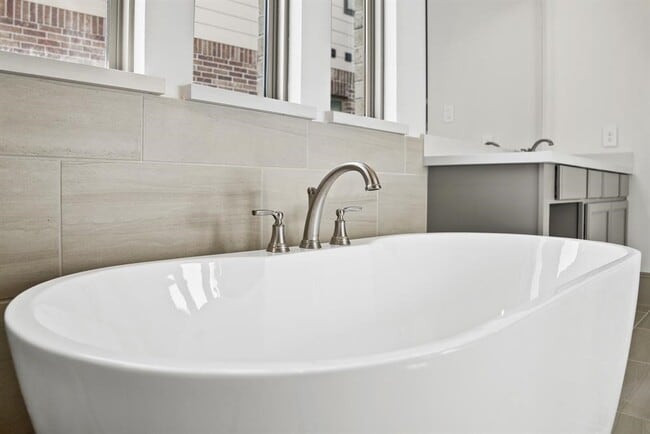 Building Photo - 12110 River Dee Dr