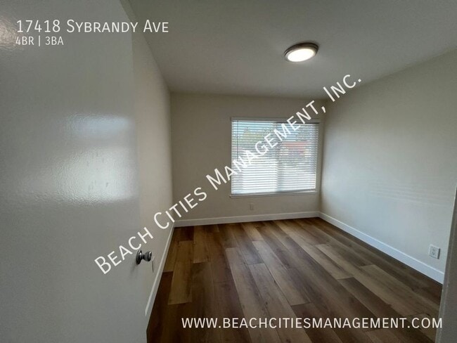 Building Photo - 17418 Sybrandy Ave