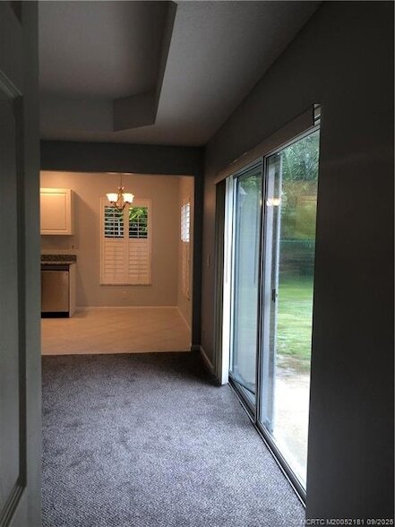 Building Photo - 4567 SE Murray Cove Cir