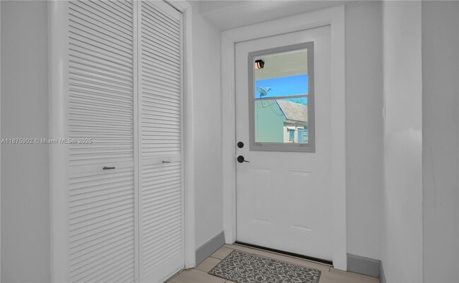 Building Photo - 17144 SW 112th Ct