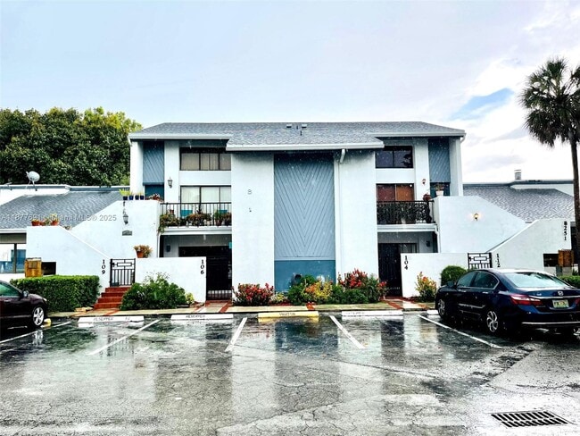 Primary Photo - 8251 SW 157th Ave