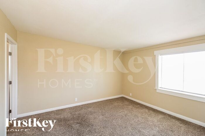 Building Photo - 5119 Margo Dr