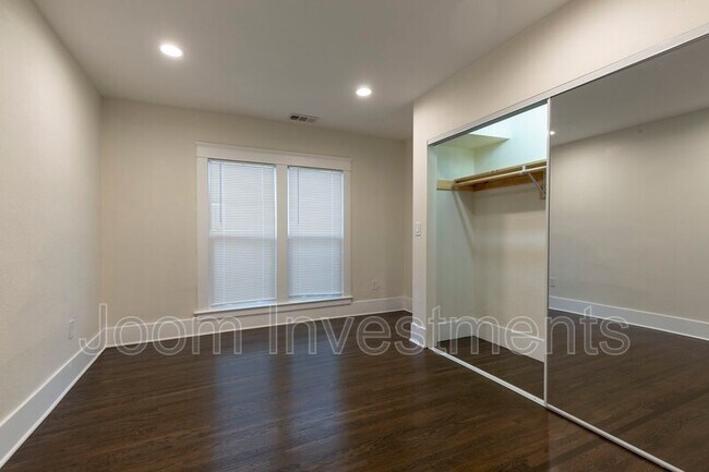 Building Photo - 912 N Stoneman Ave