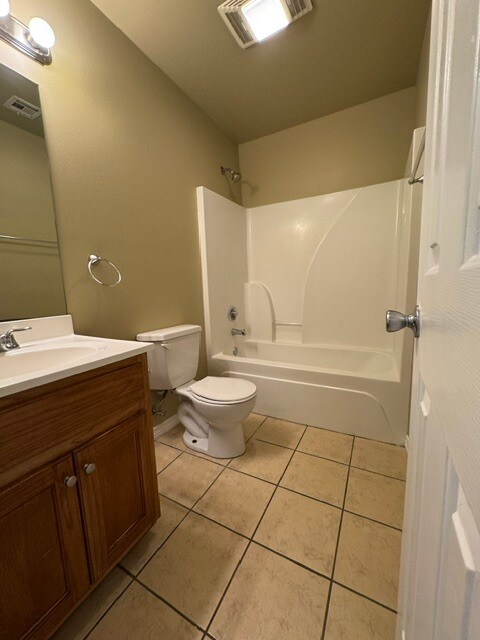 Building Photo - Terral Apts