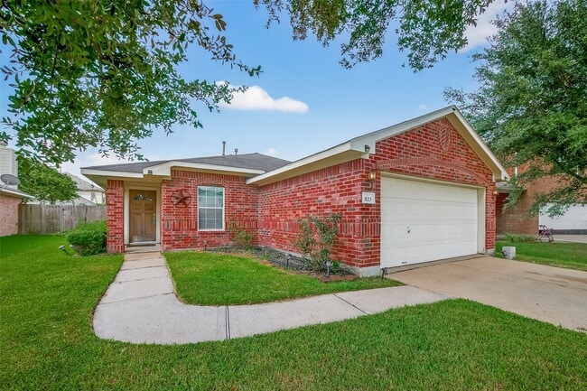 Building Photo - 3123 Sun Terrace Ln