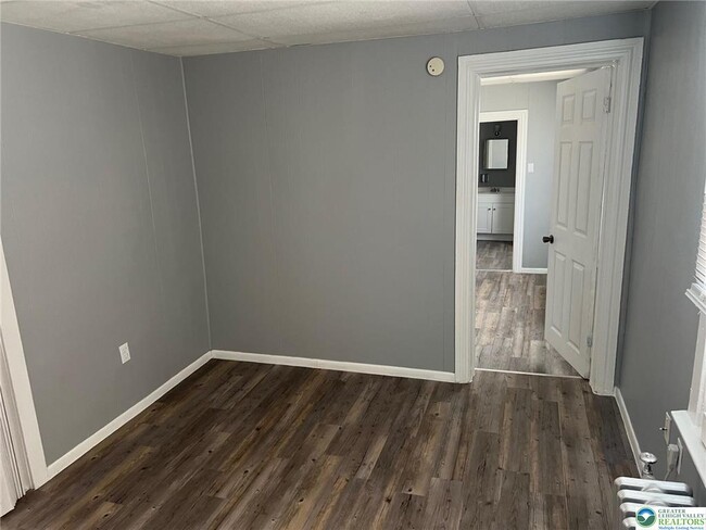 Building Photo - 62 E Garrison St