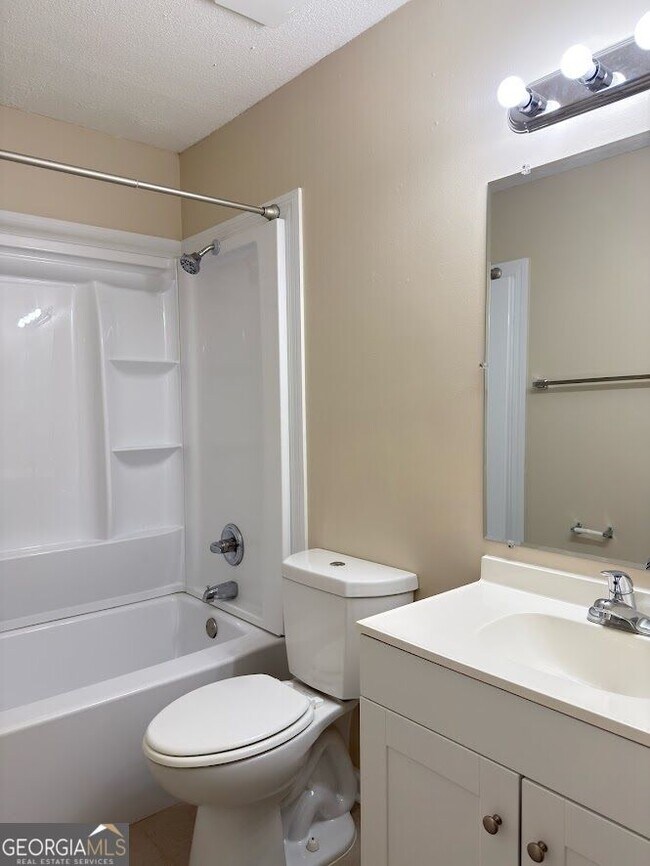 Building Photo - 129 Inlet Reach Cir