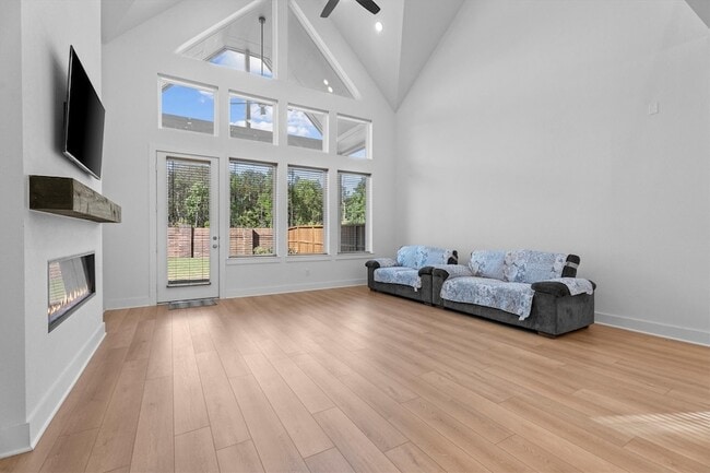 Building Photo - 5030 Vly Wind Ct