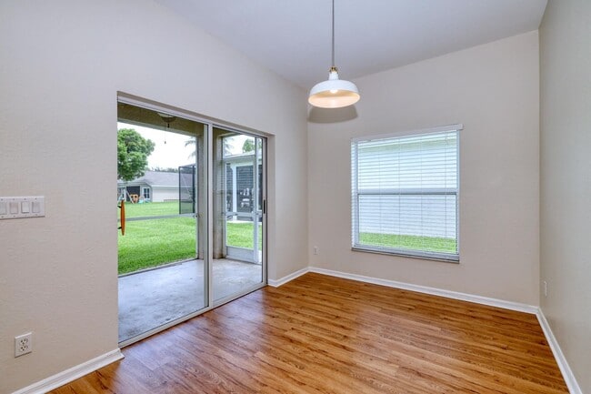 Building Photo - January Special offer 50% off First Month's Rent!  5 Bedroom In Cypress Cay in the Gateway Community