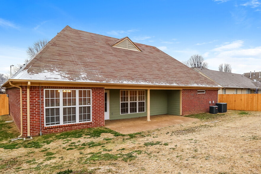 Building Photo - 11597 Dempsey Dr