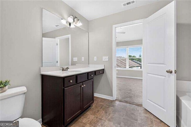 Building Photo - 4688 Beacon Ridge Ln