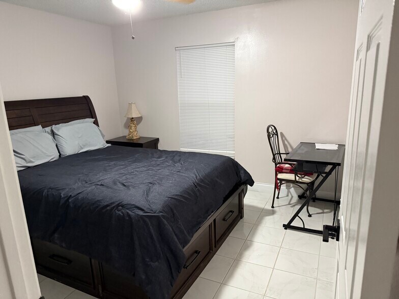 Bedroom 3 - 7927 Manor Forest Blvd