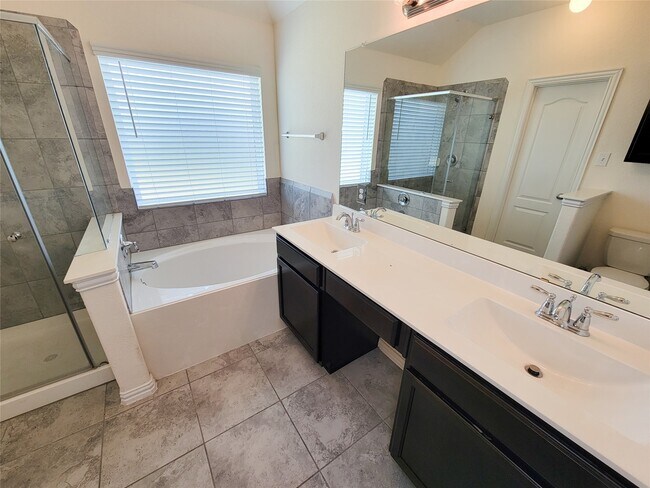 Building Photo - 10037 Swift Fox Ct