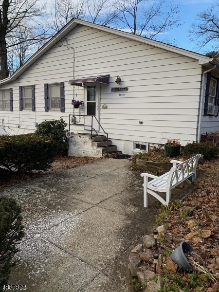 Building Photo - 19 Windemere Ave