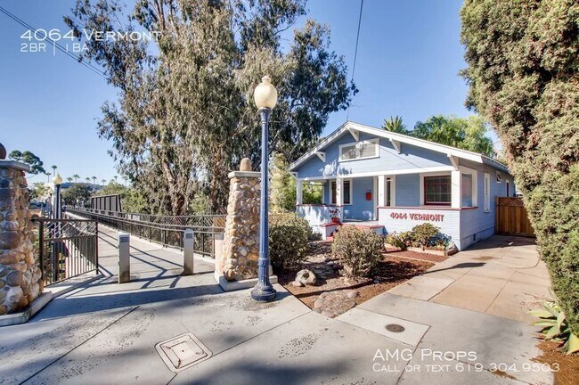 Building Photo - Vintage craftsman home in University Heights
