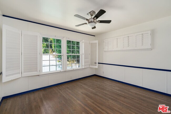 Building Photo - 22417 Dolorosa St