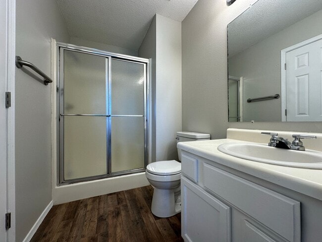 Building Photo - 1707 Plumbark Dr