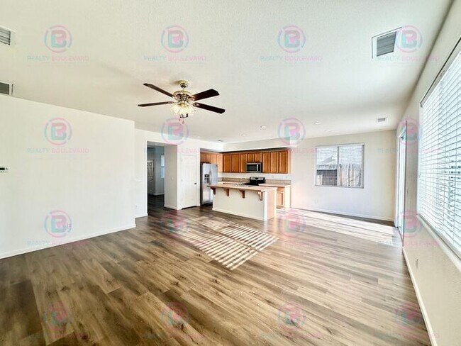 Building Photo - 1/2 Month Free if you look & lease same day!!! Spacious 4-Bedroom 3 Bath, 3 Car Garage Home with ...