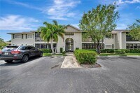 Building Photo - 8110 S Woods Cir