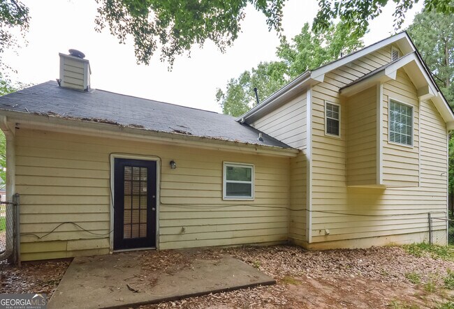 Building Photo - 1686 Salem Mill Ct SE