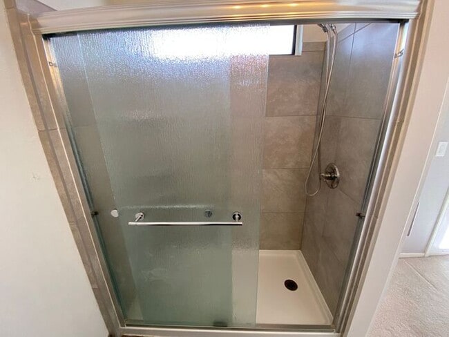 Building Photo - 3 Bedroom Townhouse North Reno - 2 Car Attached Garage/Mountain Views