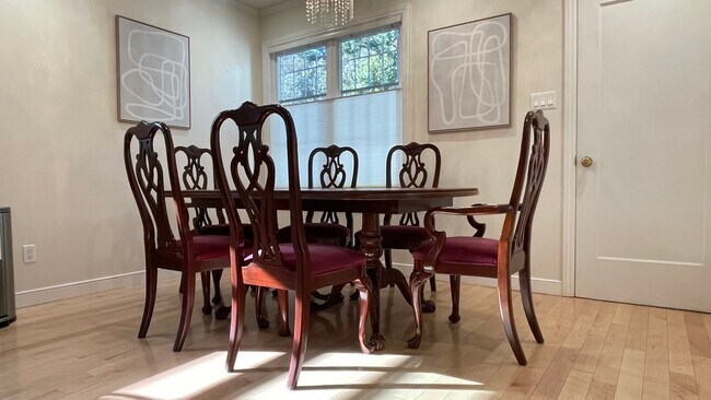 Building Photo - 851 Ocean Ave