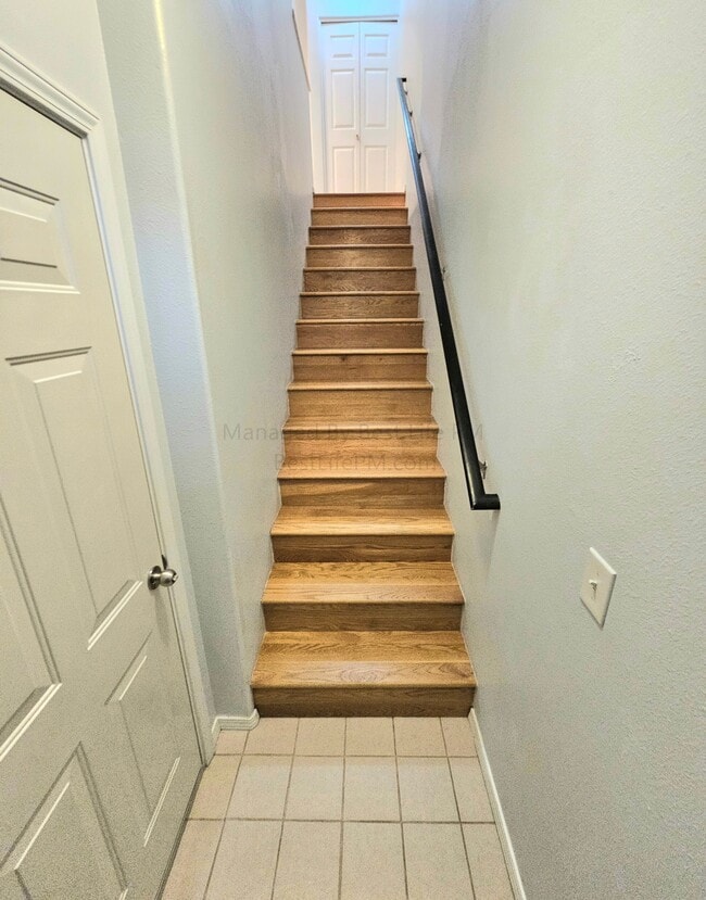 Building Photo - 13990 SW Scholls Ferry Rd